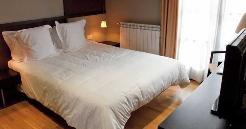 Hotel Bernat De So Llivia Exterior photo